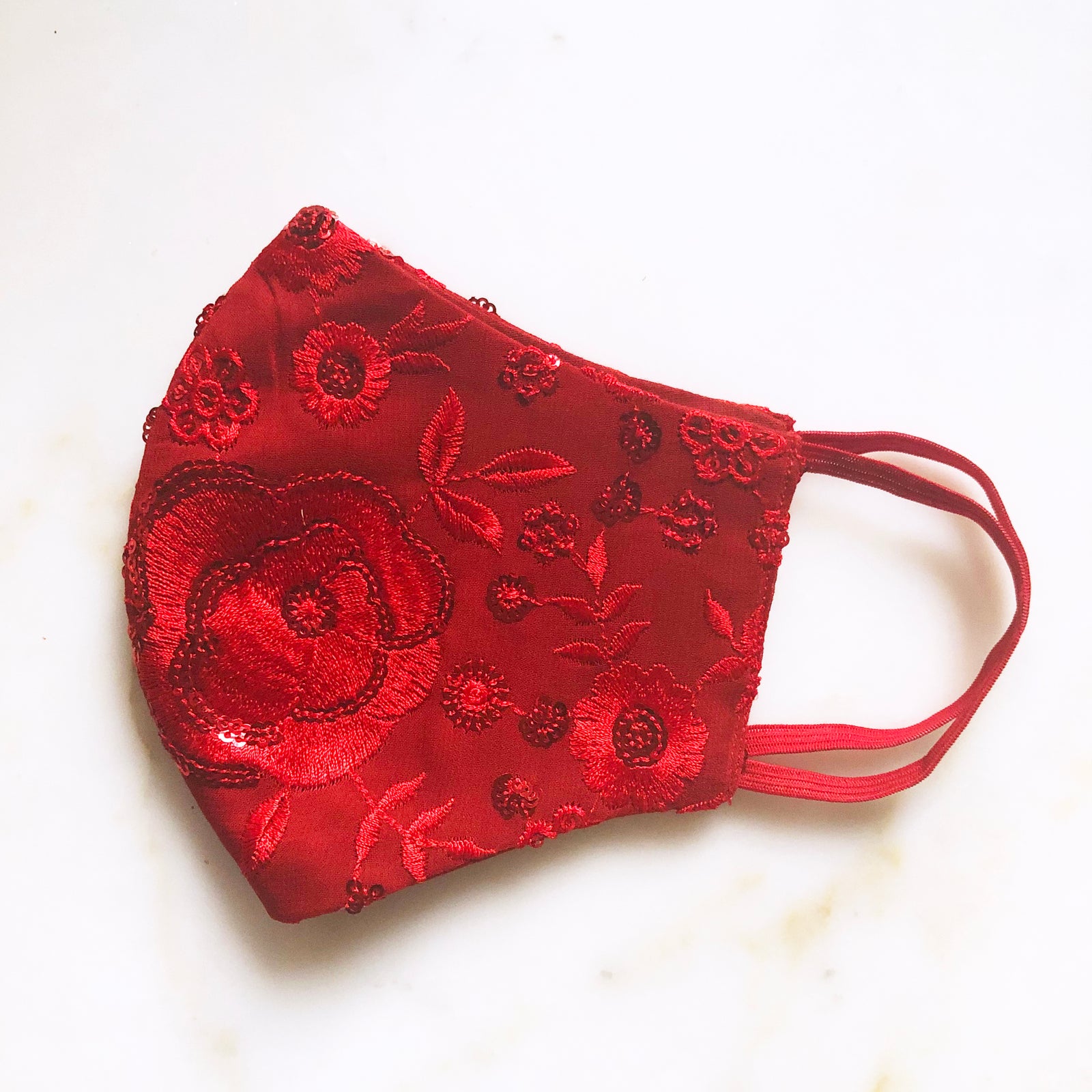 Romantic Red Lace Mask